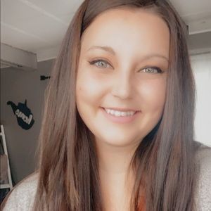 Meet your Posher, Kayty
